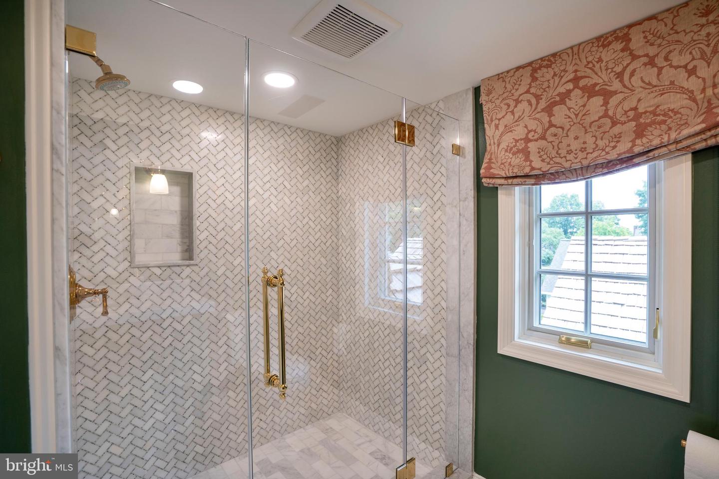 State College, Pennsylvania, 16803, United States, 5 Bedrooms Bedrooms, ,5 BathroomsBathrooms,Residential,Active,1946528