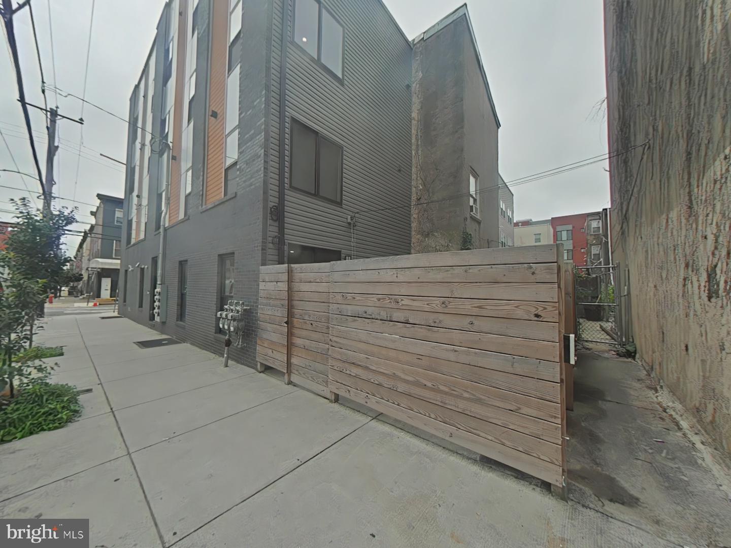 Philadelphia, Pennsylvania, 19130, United States, ,Residential,Active,1952052