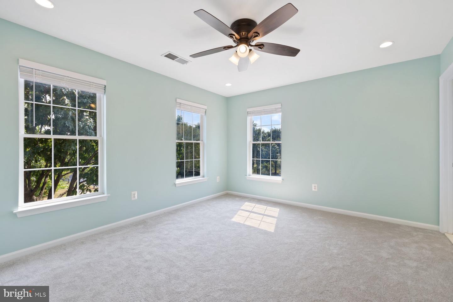 Rockville, Maryland, 20850, United States, 5 Bedrooms Bedrooms, ,6 BathroomsBathrooms,Residential,Active,1941388