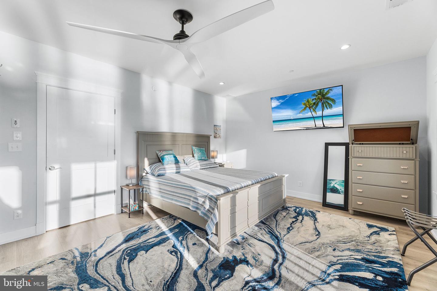 Ocean City, Maryland, 21842, United States, 4 Bedrooms Bedrooms, ,6 BathroomsBathrooms,Residential,Active,1972177