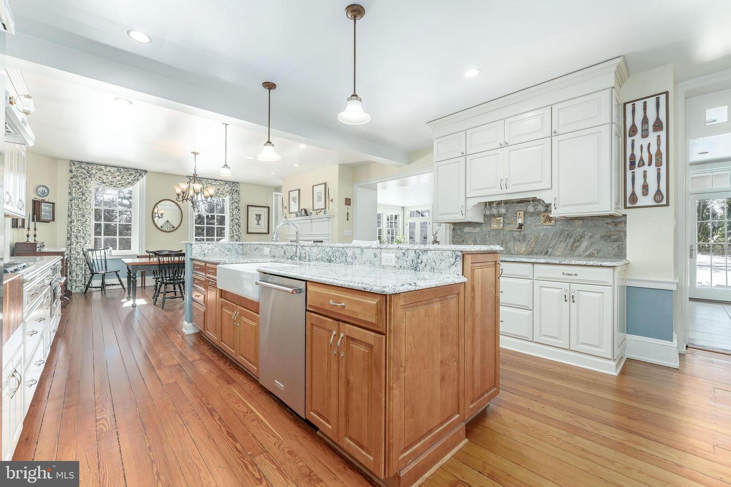 Jenkintown, Pennsylvania, 19046, United States, 6 Bedrooms Bedrooms, ,5 BathroomsBathrooms,Residential,Active,2010560