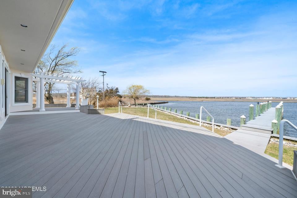 Bayville, New Jersey, 08721, United States, 5 Bedrooms Bedrooms, ,6 BathroomsBathrooms,Residential,Active,2035591