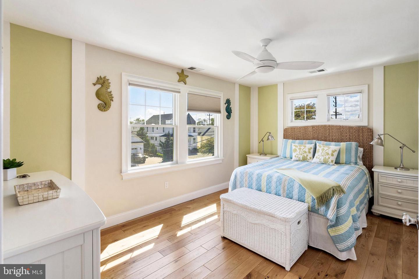 Point Pleasant Beach, New Jersey, 08742, United States, 4 Bedrooms Bedrooms, ,3 BathroomsBathrooms,Residential,Active,1942350