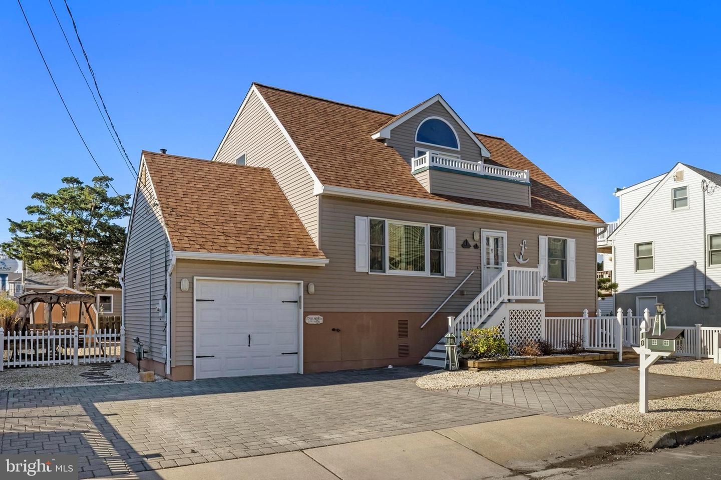 Long Beach Township, New Jersey, 08008, United States, 4 Bedrooms Bedrooms, ,2 BathroomsBathrooms,Residential,Active,1968112 Long Beach Township, New Jersey, 08008, United States, 4 Bedrooms Bedrooms, ,2 BathroomsBathrooms,Residential,Active,1968112