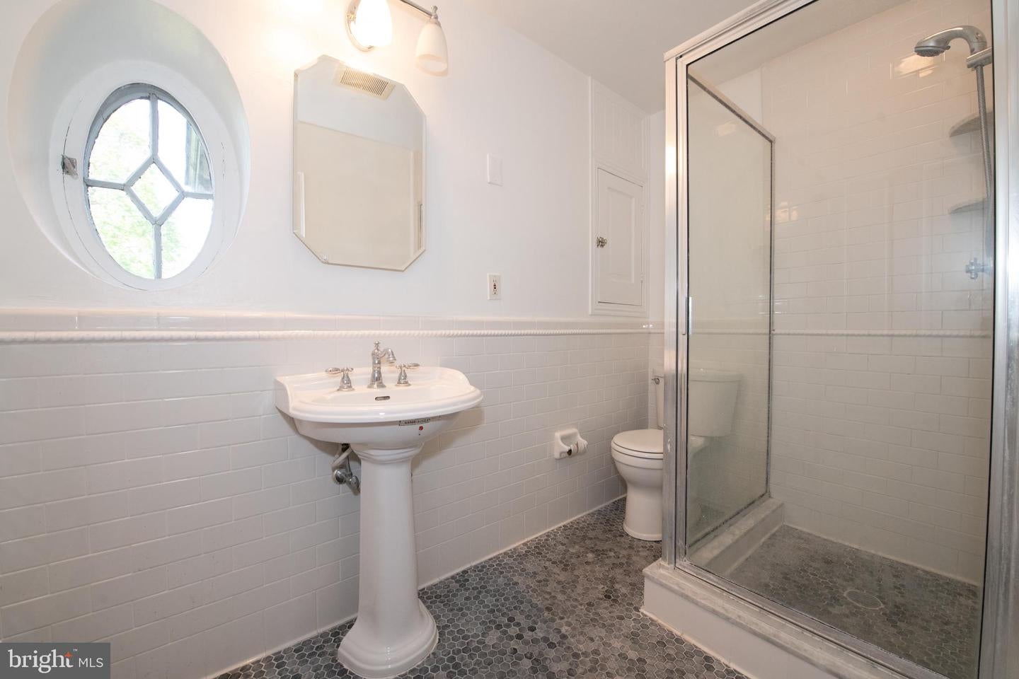 Philadelphia, Pennsylvania, 19118, United States, 7 Bedrooms Bedrooms, ,3 BathroomsBathrooms,Residential,Active,1900159