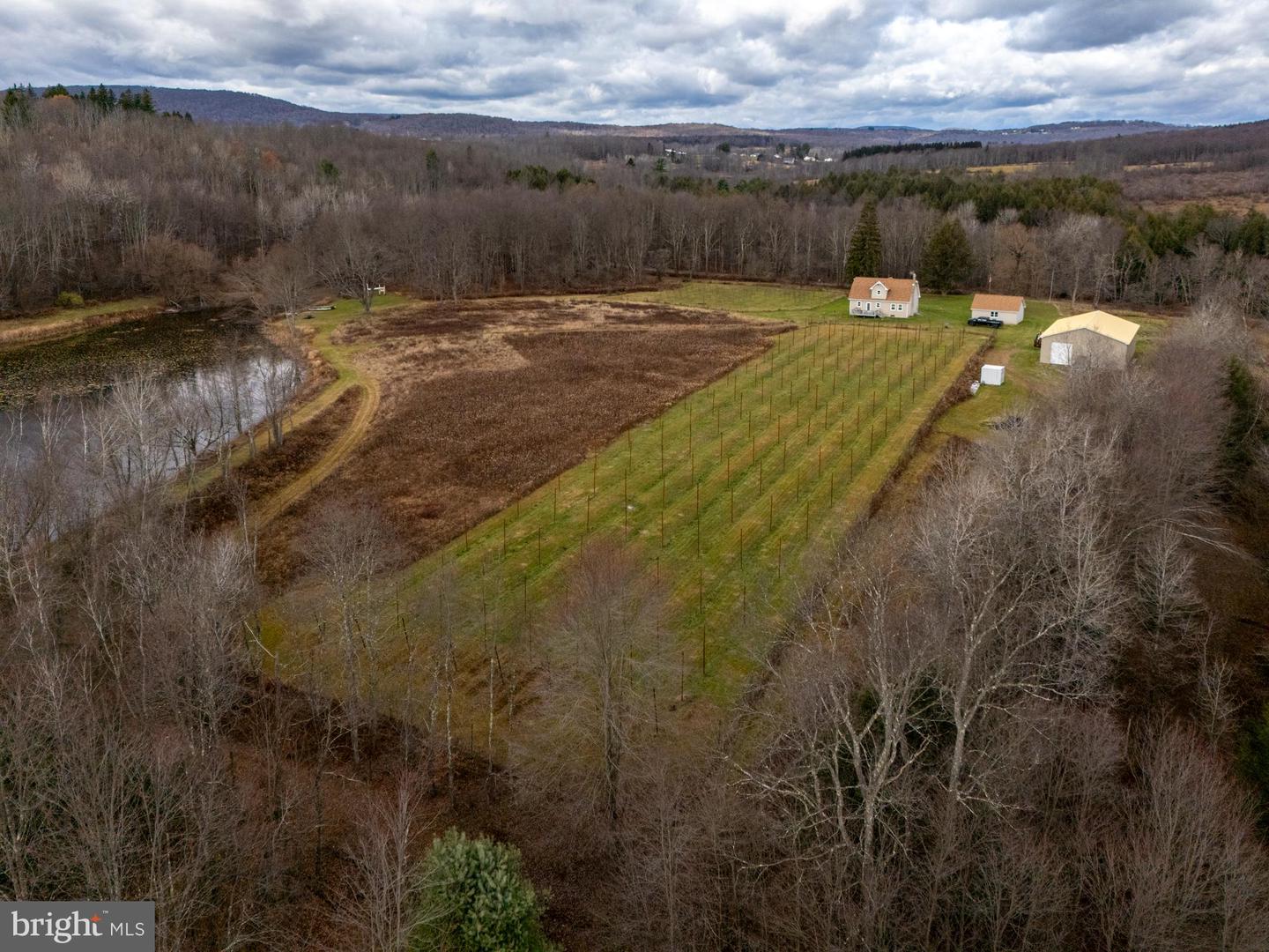 Waymart, Pennsylvania, 18472, United States, 4 Bedrooms Bedrooms, ,2 BathroomsBathrooms,Residential,Active,2007156