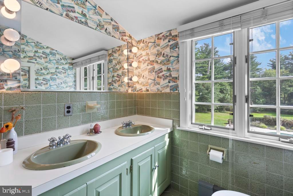 Rydal, Pennsylvania, 19046, United States, 5 Bedrooms Bedrooms, ,5 BathroomsBathrooms,Residential,Active,1953275