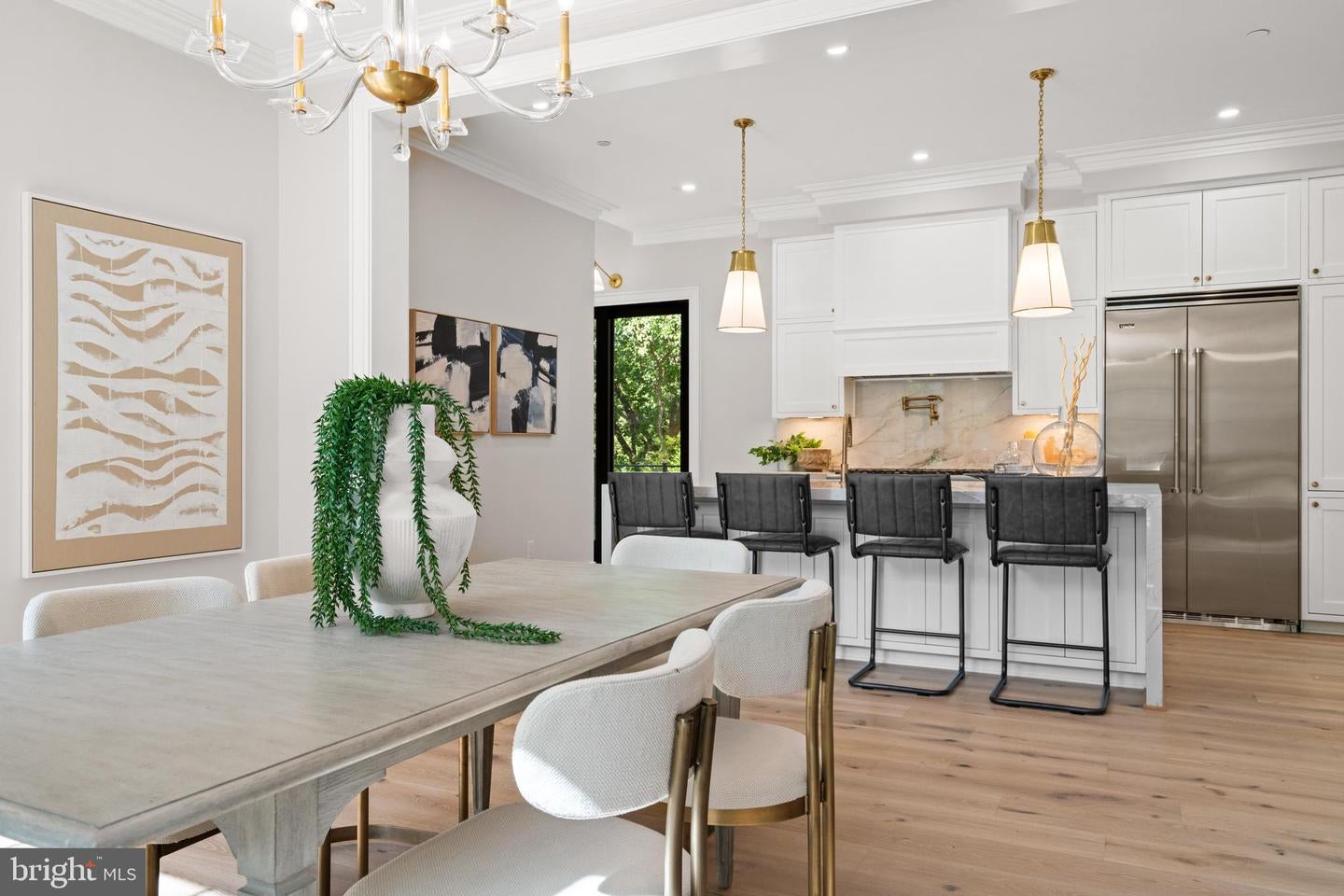 Washington, District Of Columbia, 20016, United States, 6 Bedrooms Bedrooms, ,8 BathroomsBathrooms,Residential,Active,1934802