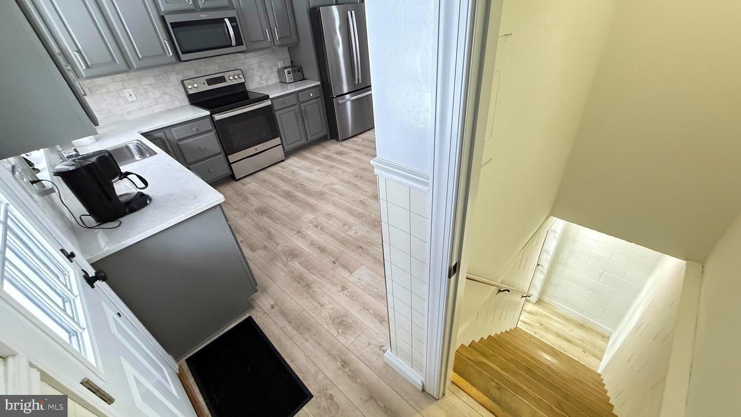 Lakeville, Pennsylvania, 18438, United States, 4 Bedrooms Bedrooms, ,2 BathroomsBathrooms,Residential,Active,2007650