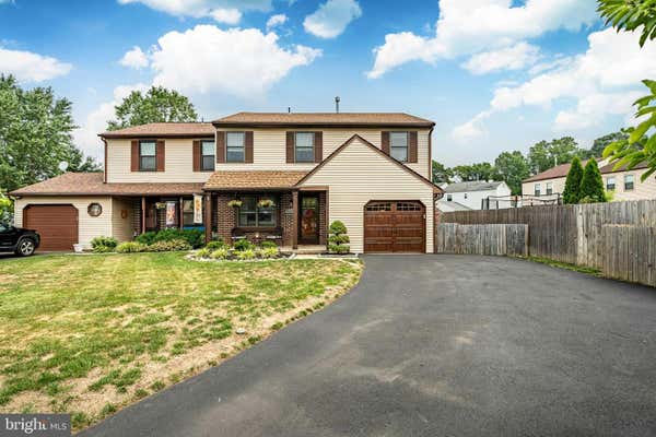 1 WEXFORD CIR, HORSHAM, PA 19044, photo 4 of 33