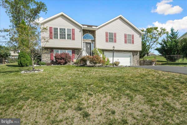 124 PLEASANT WATERS RD, GREENCASTLE, PA 17225 - Image 1