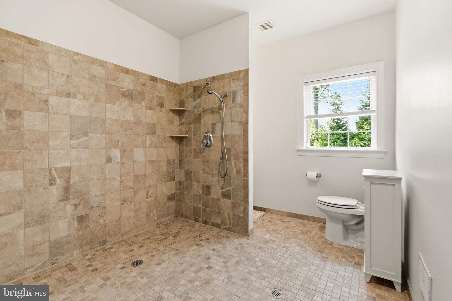 Garnet Valley, Pennsylvania, 19060, United States, 5 Bedrooms Bedrooms, ,6 BathroomsBathrooms,Residential,Active,2052097