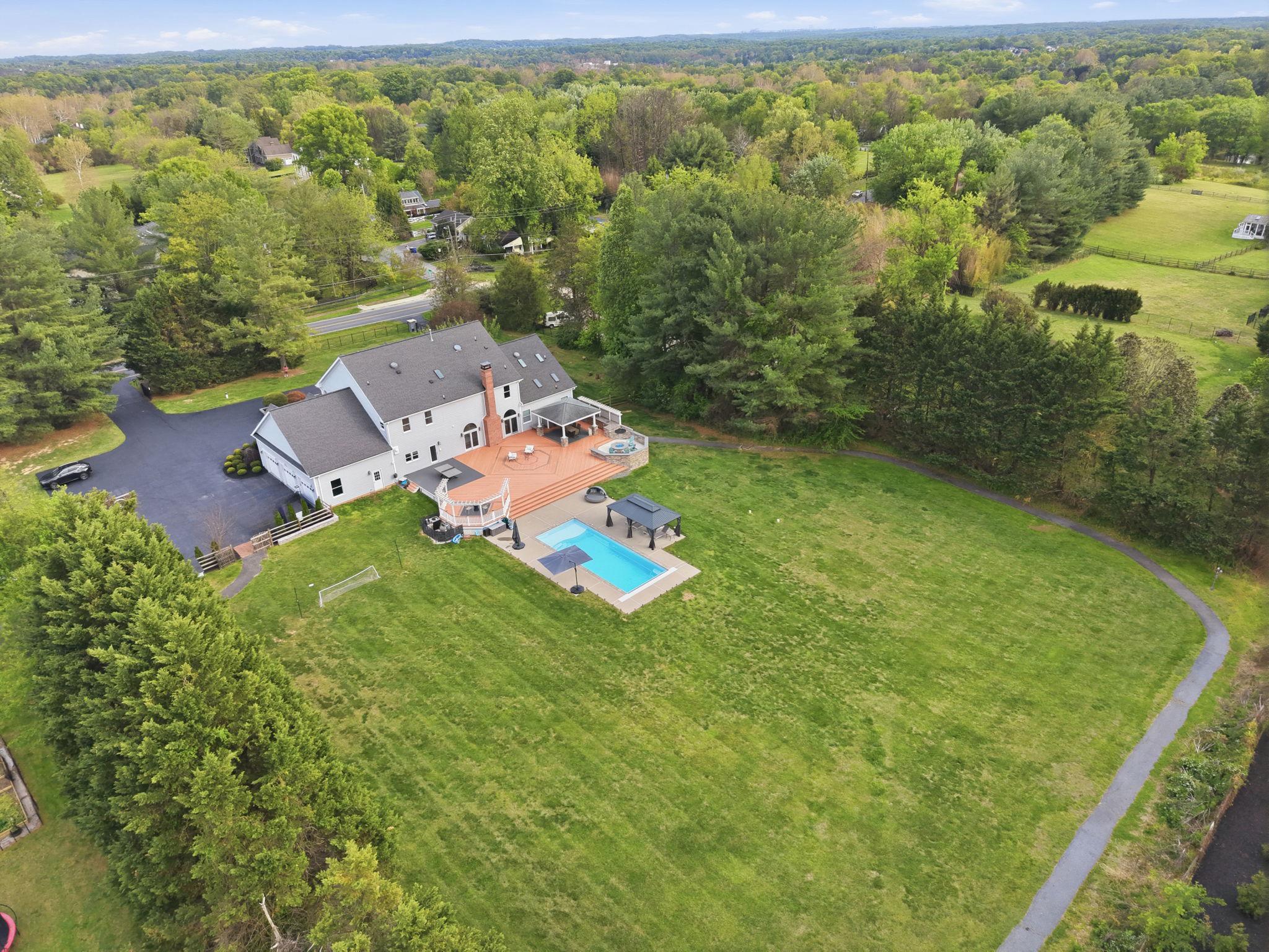 North Potomac, Maryland, 20878, United States, 7 Bedrooms Bedrooms, ,8 BathroomsBathrooms,Residential,Active,2044145