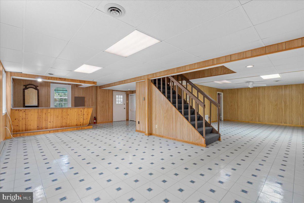 Great Falls, Virginia, 22066, United States, 5 Bedrooms Bedrooms, ,3 BathroomsBathrooms,Residential,Active,1941376