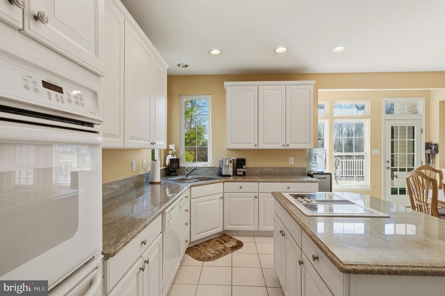 Pennington, New Jersey, 08534, United States, 4 Bedrooms Bedrooms, ,5 BathroomsBathrooms,Residential,Active,1999934