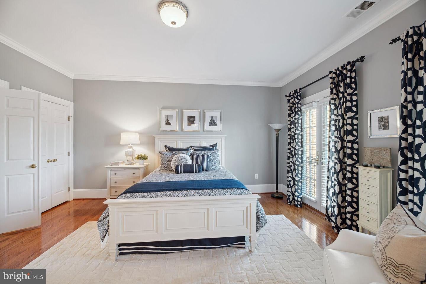 Mclean, Virginia, 22101, United States, 3 Bedrooms Bedrooms, ,6 BathroomsBathrooms,Residential,Contingent,1894225
