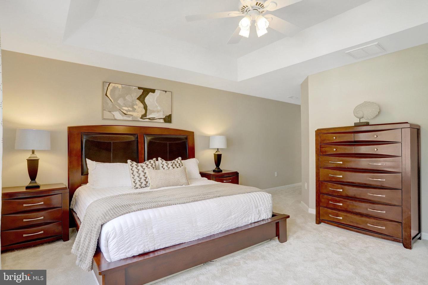 Springfield, Virginia, 22152, United States, 4 Bedrooms Bedrooms, ,4 BathroomsBathrooms,Residential,Active,1893217