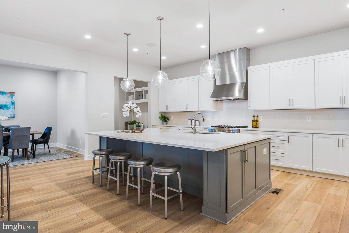 Bethesda, Maryland, 20817, United States, 5 Bedrooms Bedrooms, ,5 BathroomsBathrooms,Residential,Active,1880183