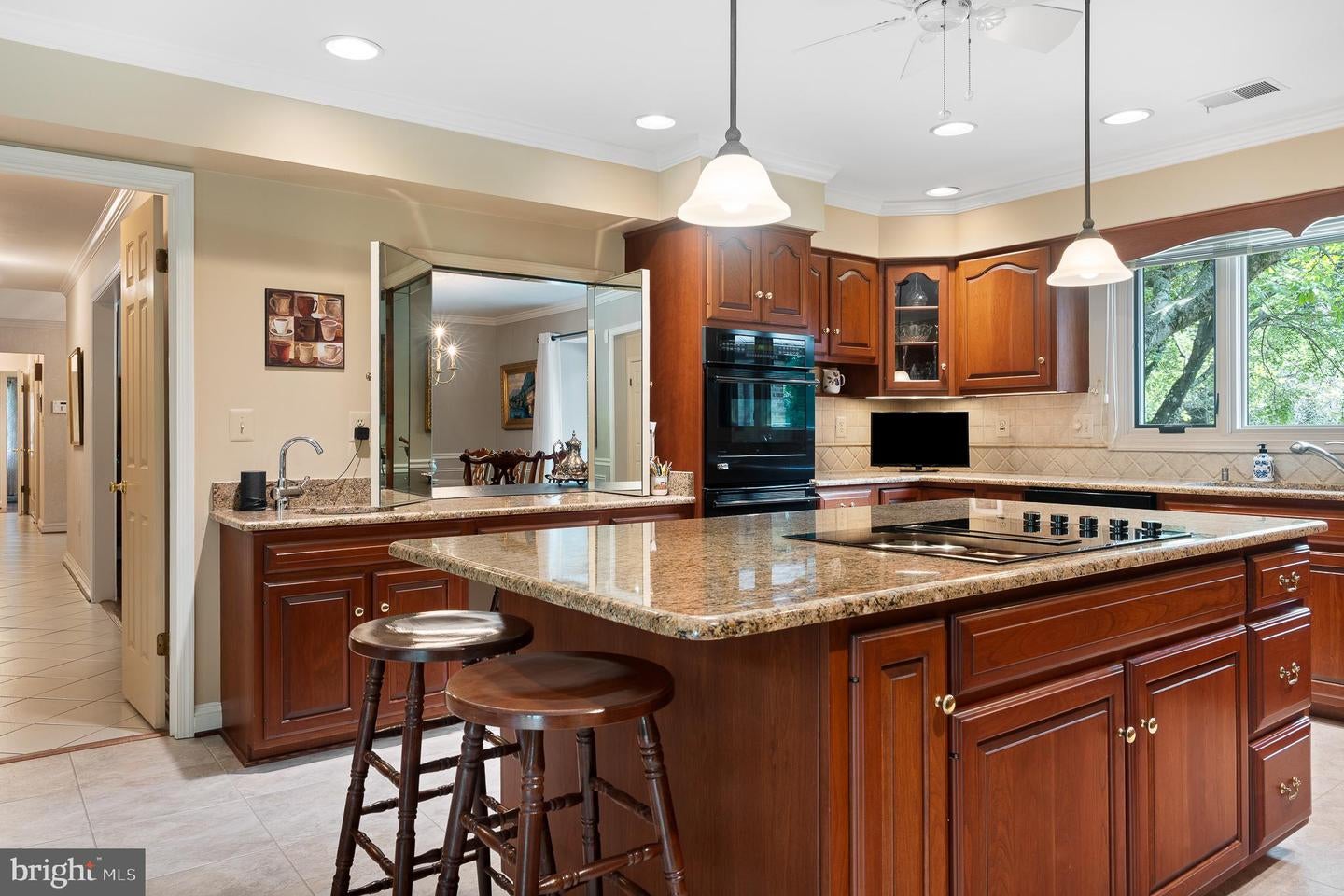 Potomac, Maryland, 20854, United States, 5 Bedrooms Bedrooms, ,6 BathroomsBathrooms,Residential,Active,1988488