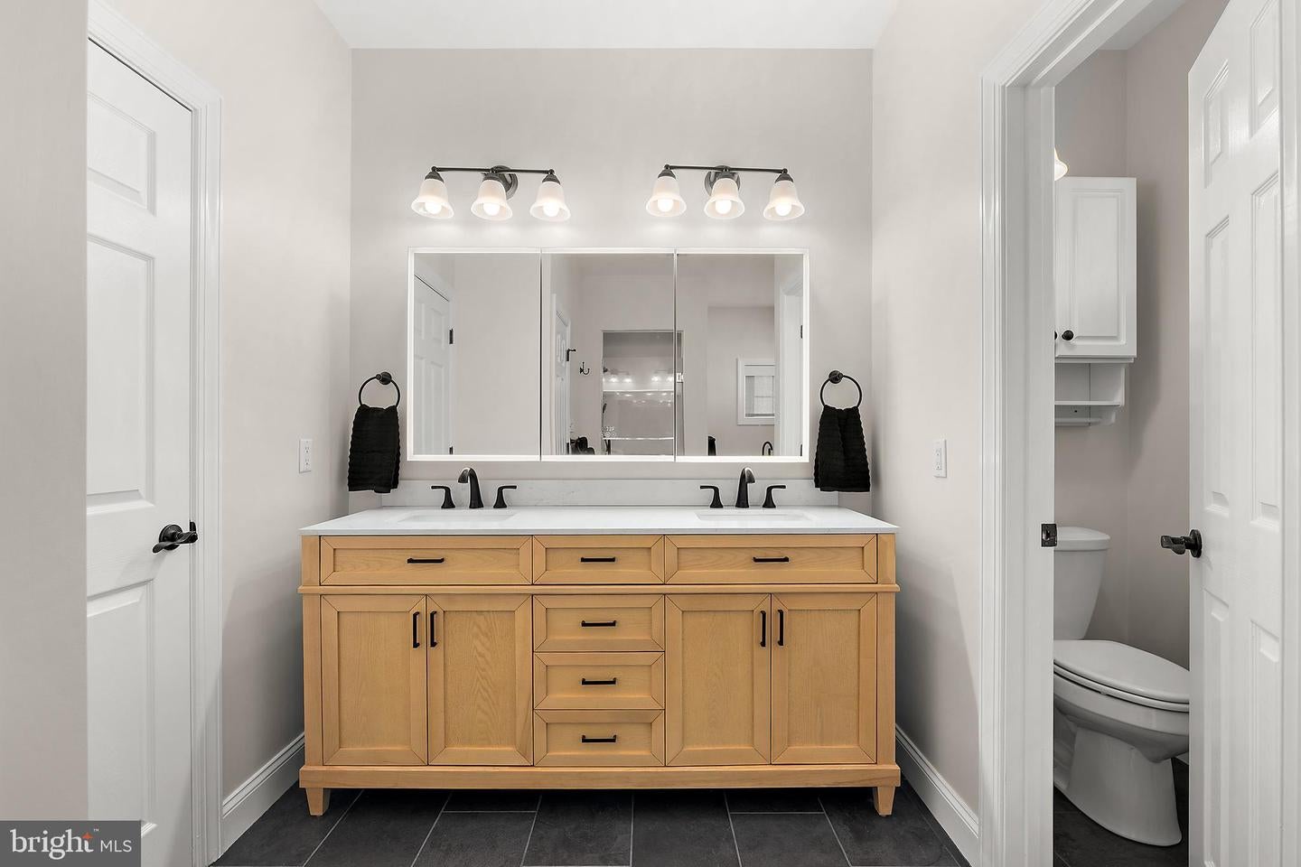 Berlin, Maryland, 21811, United States, 3 Bedrooms Bedrooms, ,4 BathroomsBathrooms,Residential,Active,2000216