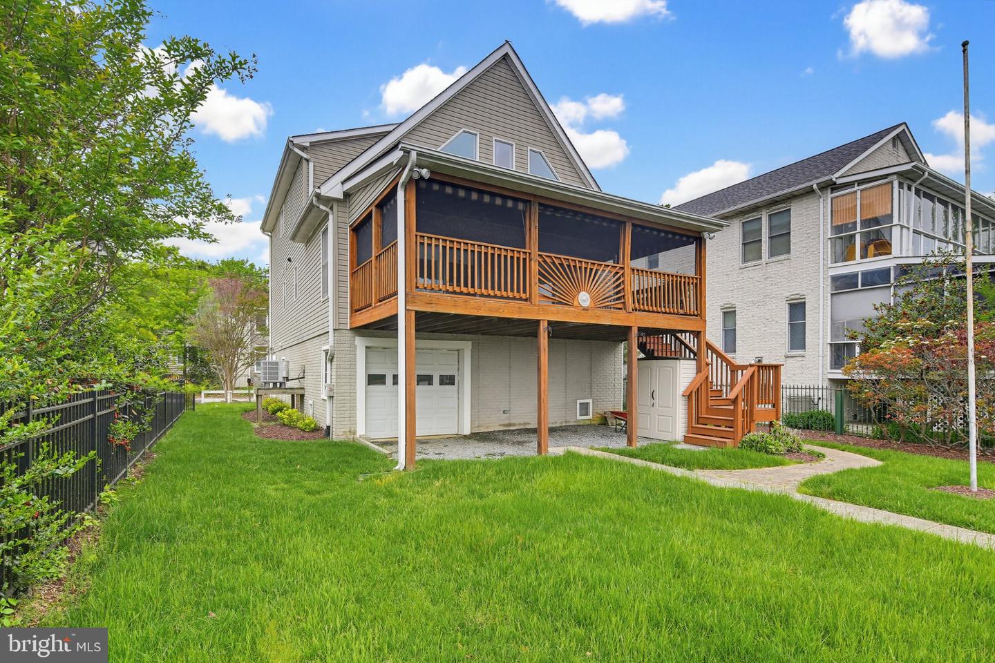 Edgewater, Maryland, 21037, United States, 3 Bedrooms Bedrooms, ,3 BathroomsBathrooms,Residential,Active,2028218