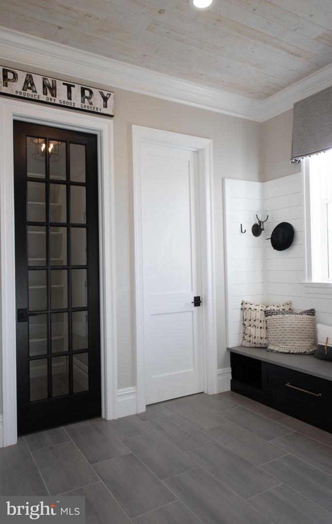 Chalfont, Pennsylvania, 18914, United States, ,5 BathroomsBathrooms,Residential,Active,1702152