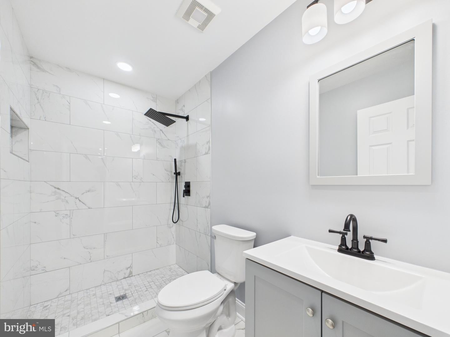 College Park, Maryland, 20740, United States, 7 Bedrooms Bedrooms, ,3 BathroomsBathrooms,Residential,Active,1992554