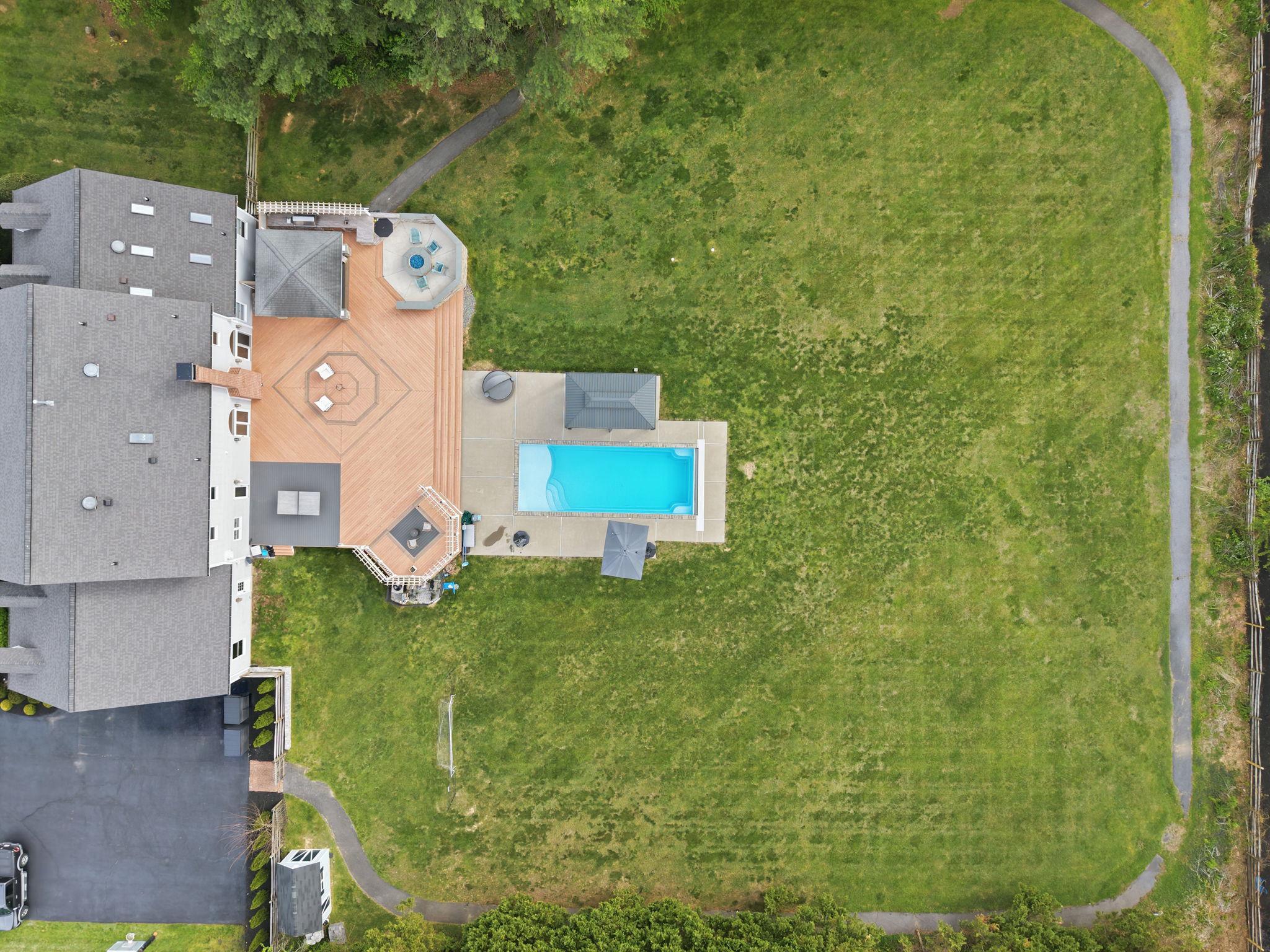 North Potomac, Maryland, 20878, United States, 7 Bedrooms Bedrooms, ,8 BathroomsBathrooms,Residential,Active,2044145