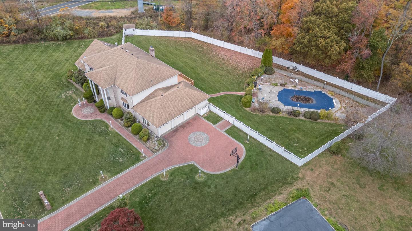 Monmouth Junction, New Jersey, 08852, United States, 5 Bedrooms Bedrooms, ,5 BathroomsBathrooms,Residential,Active,1987239