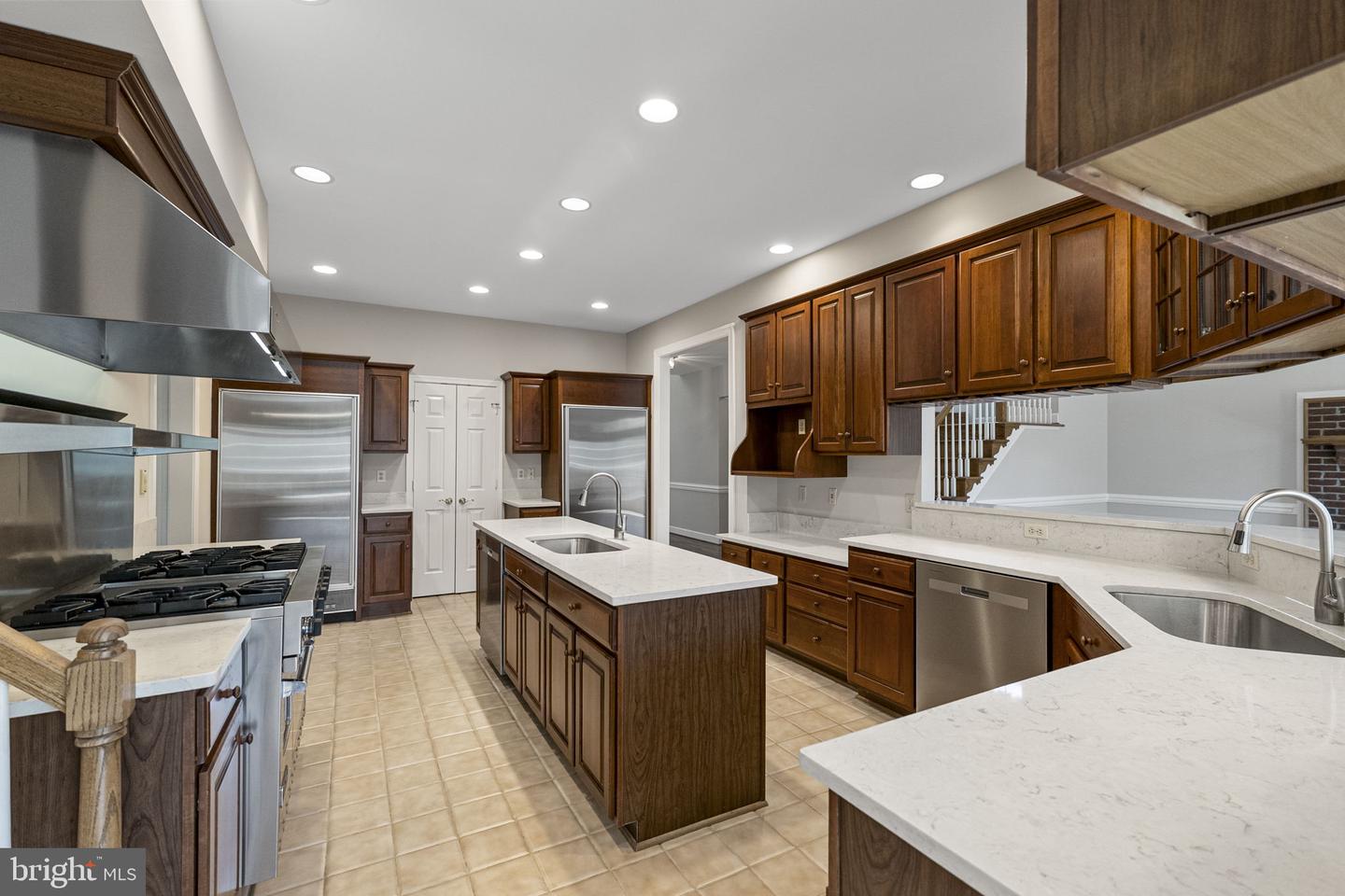 Boyds, Maryland, 20841, United States, 4 Bedrooms Bedrooms, ,4 BathroomsBathrooms,Residential,Active,1936102