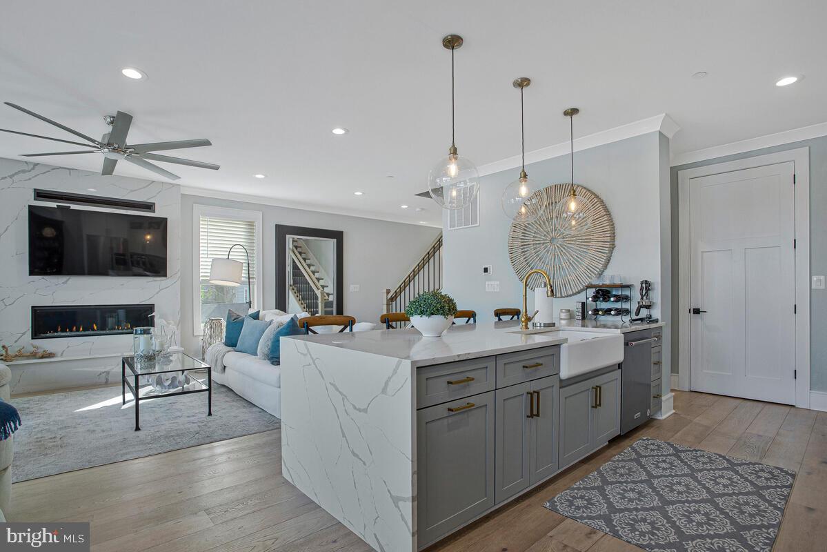 Edgewater, Maryland, 21037, United States, 4 Bedrooms Bedrooms, ,4 BathroomsBathrooms,Residential,Active,2008695