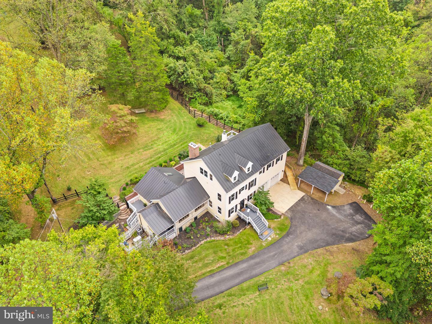 Lovettsville, Virginia, 20180, United States, ,2 BathroomsBathrooms,Residential,Active,1954034