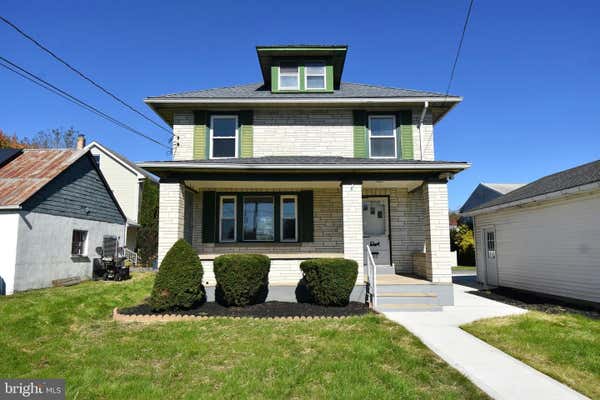 712 SEIP AVE, NAZARETH, PA 18064 - Image 1