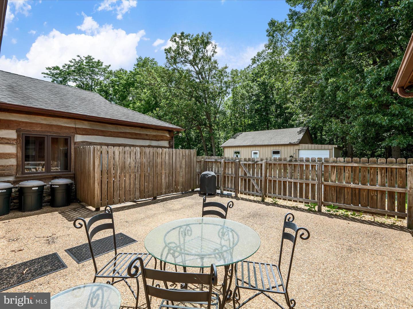 Berryville, Virginia, 22611, United States, 4 Bedrooms Bedrooms, ,3 BathroomsBathrooms,Residential,Active,1884871