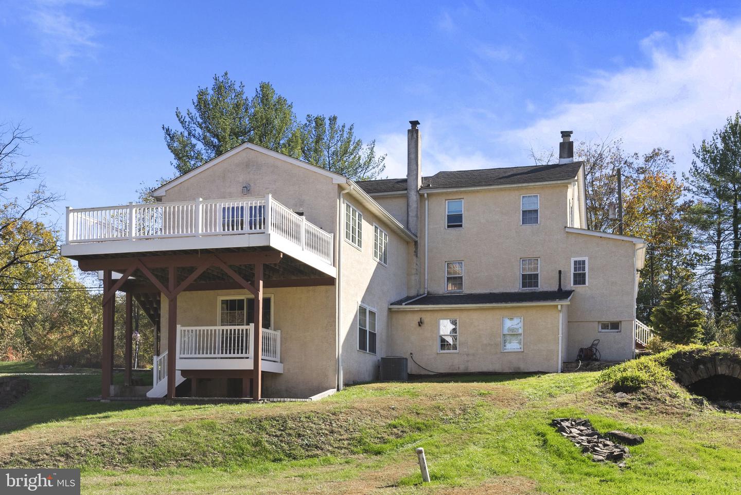 Schwenksville, Pennsylvania, 19473, United States, 3 Bedrooms Bedrooms, ,3 BathroomsBathrooms,Residential,Active,1985601