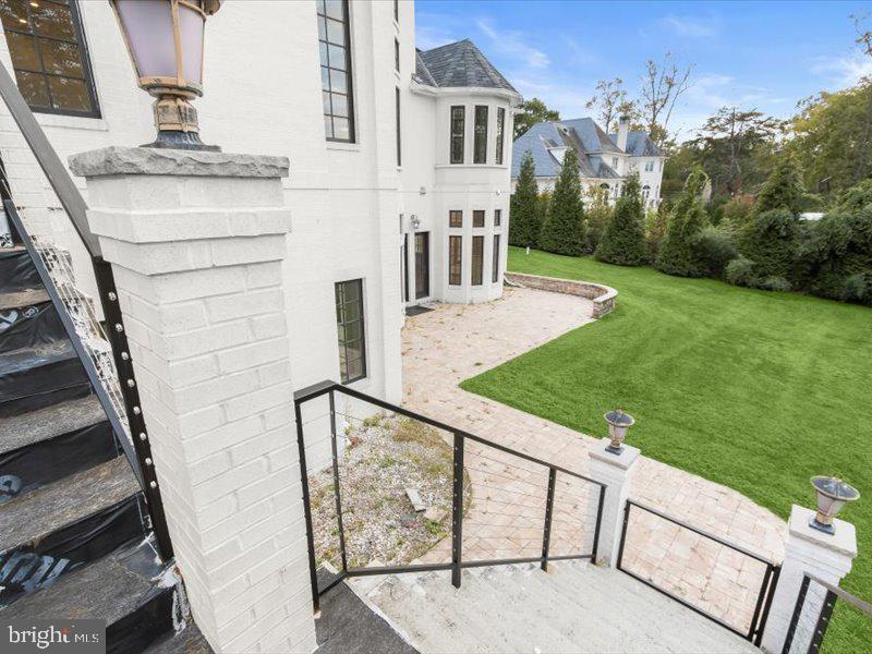 Potomac, Maryland, 20854, United States, 6 Bedrooms Bedrooms, ,7 BathroomsBathrooms,Residential,Active,1927645