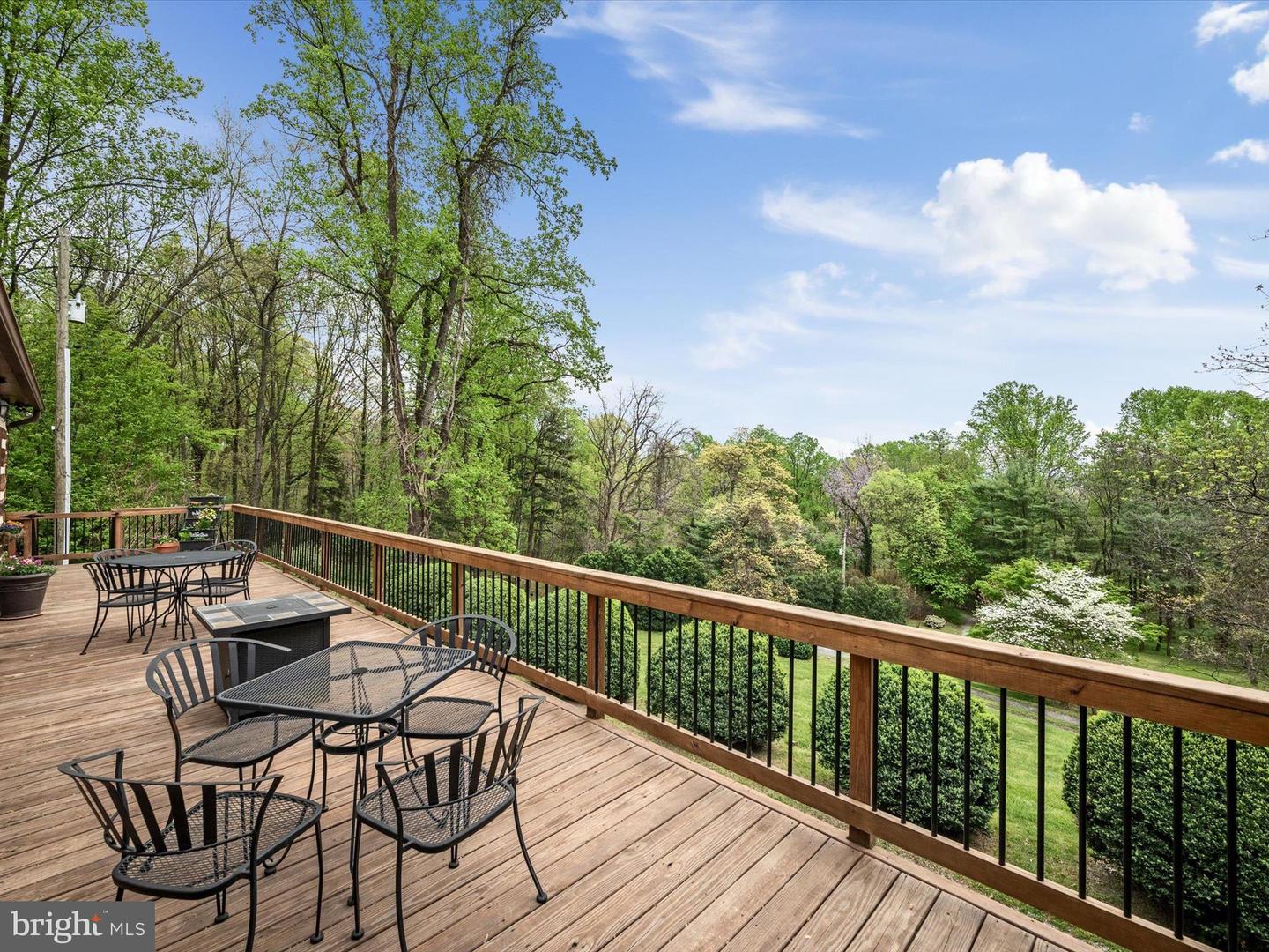 Winchester, Virginia, 22602, United States, 4 Bedrooms Bedrooms, ,4 BathroomsBathrooms,Residential,Active,1771431