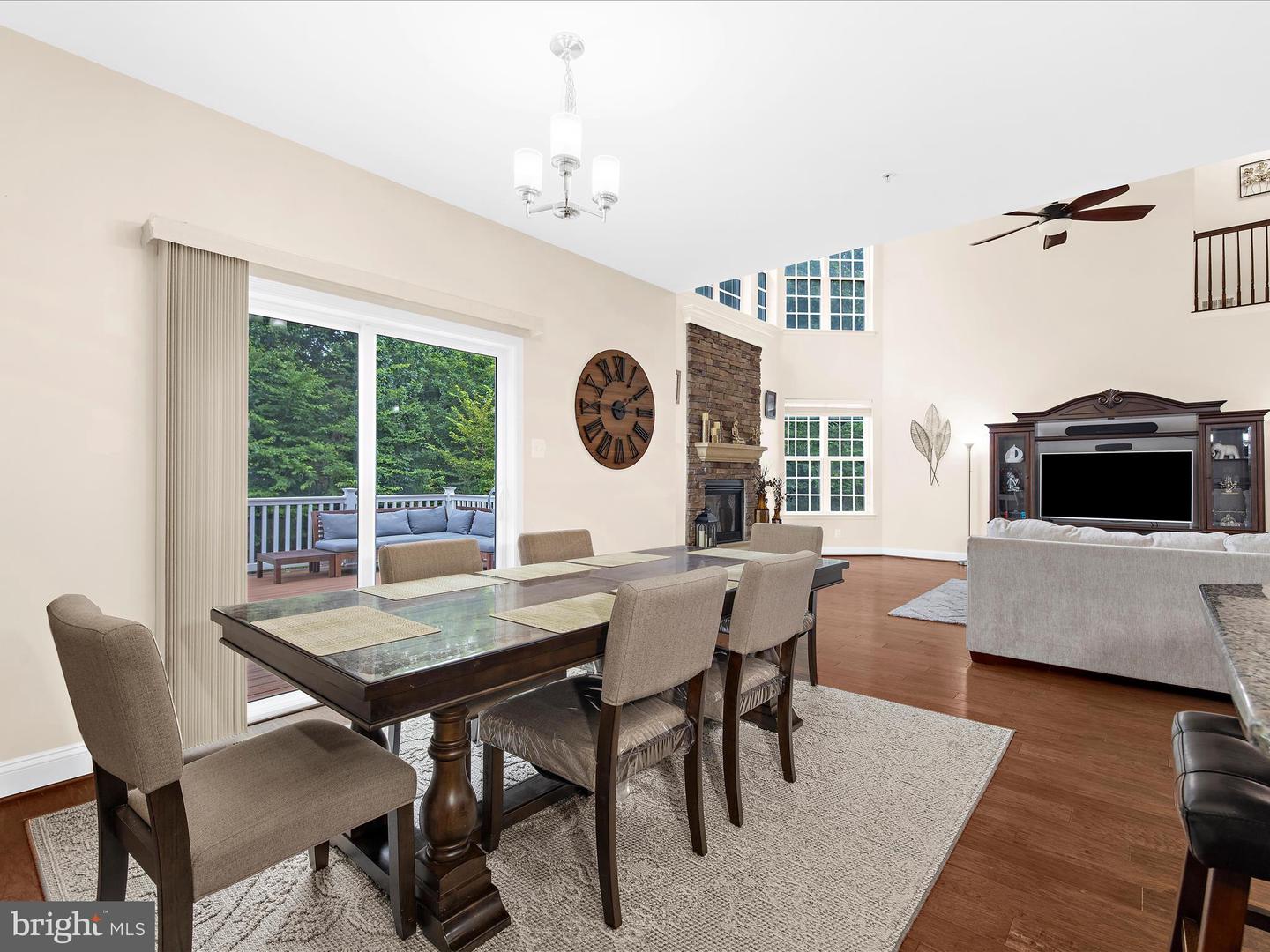 Ellicott City, Maryland, 21042, United States, 6 Bedrooms Bedrooms, ,5 BathroomsBathrooms,Residential,Active,1914763