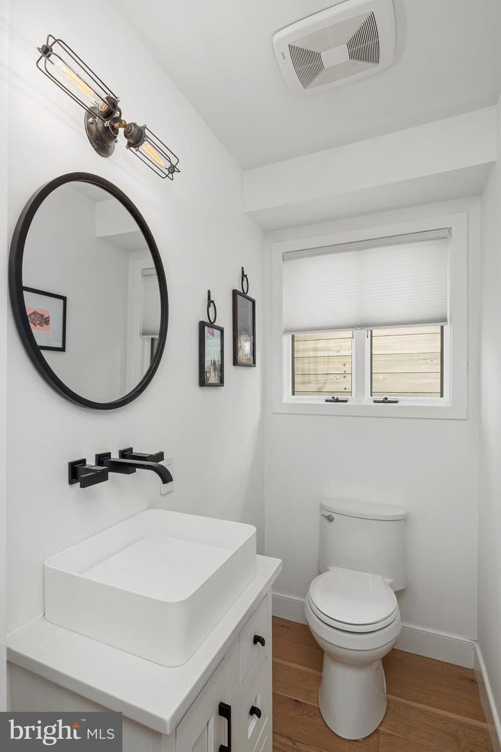 Arnold, Maryland, 21012, United States, 4 Bedrooms Bedrooms, ,4 BathroomsBathrooms,Residential,Active,2045804