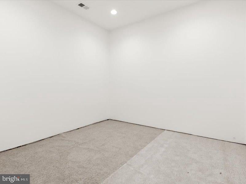 Potomac, Maryland, 20854, United States, 6 Bedrooms Bedrooms, ,7 BathroomsBathrooms,Residential,Active,1927645