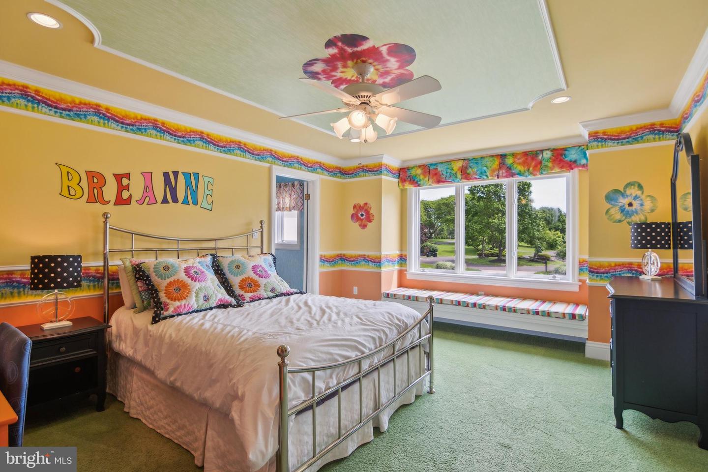 Newtown, Pennsylvania, 18940, United States, 6 Bedrooms Bedrooms, ,6 BathroomsBathrooms,Residential,Active,1849543