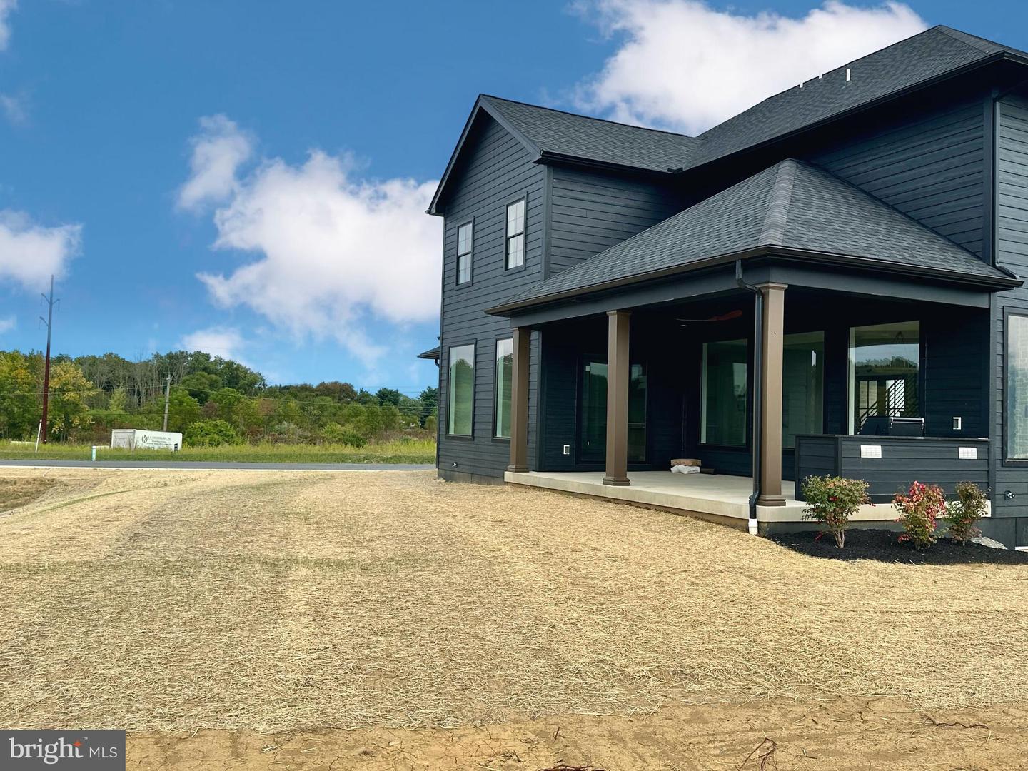 Lancaster, Pennsylvania, 17601, United States, 4 Bedrooms Bedrooms, ,5 BathroomsBathrooms,Residential,Active,1941391