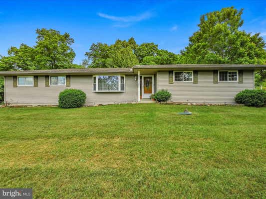 165 WALTERS AVE, ORWIGSBURG, PA 17961 - Image 1