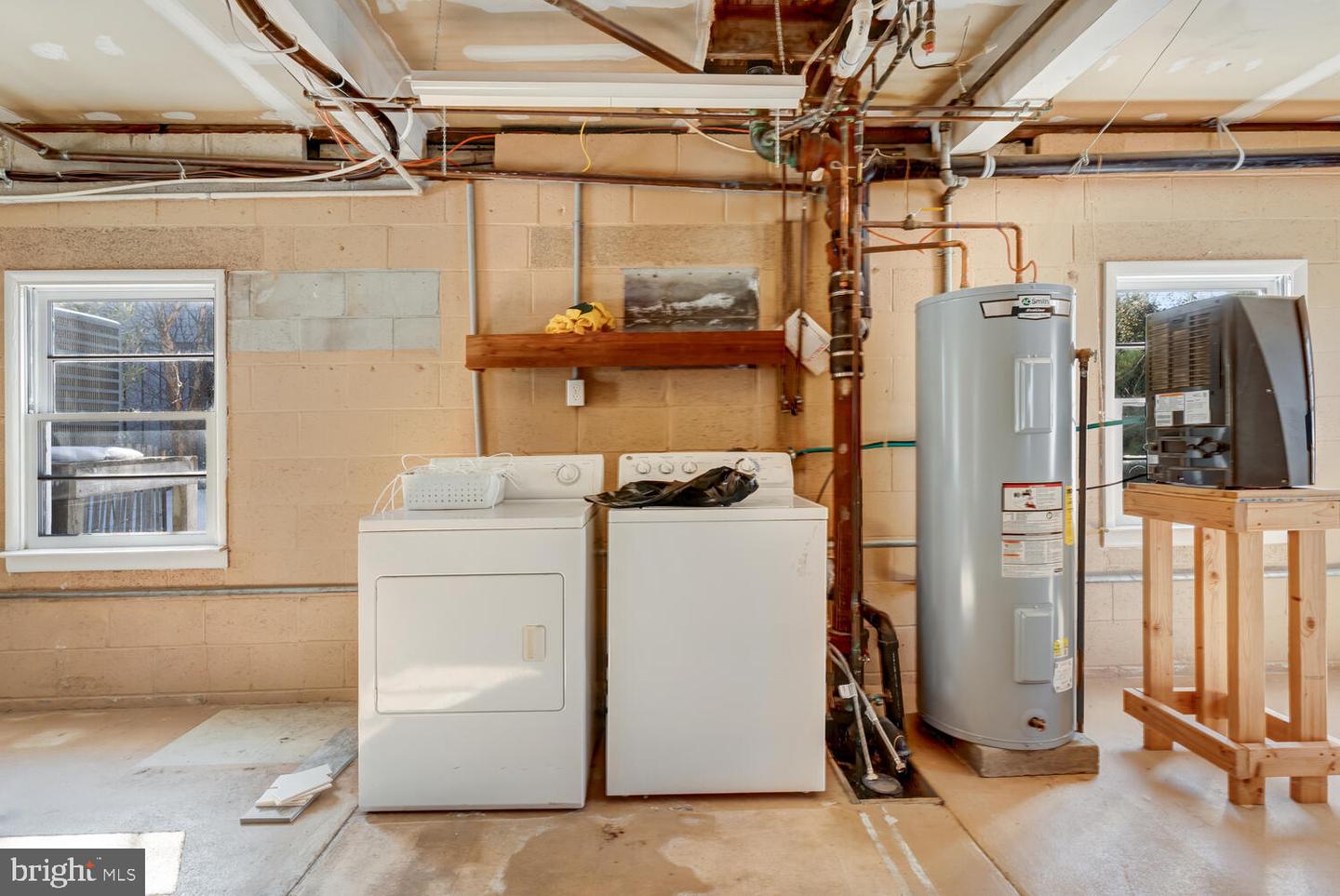 Barnegat Light, New Jersey, 08006, United States, 3 Bedrooms Bedrooms, ,2 BathroomsBathrooms,Residential,Active,2016106