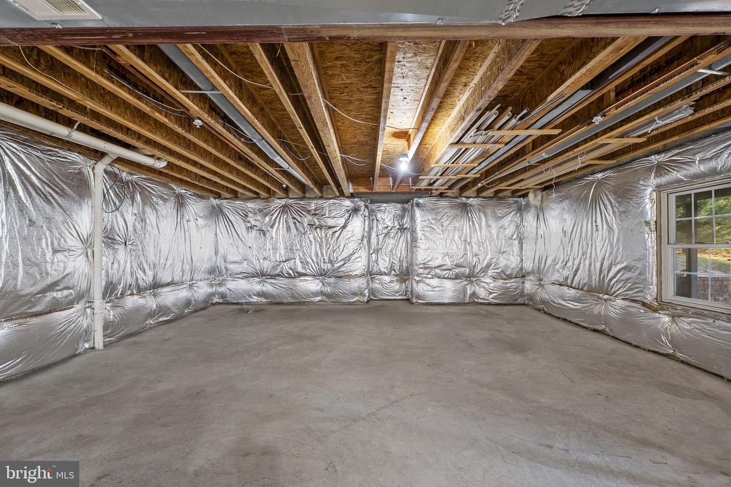 Clarksburg, Maryland, 20871, United States, 5 Bedrooms Bedrooms, ,5 BathroomsBathrooms,Residential,Active,2001354