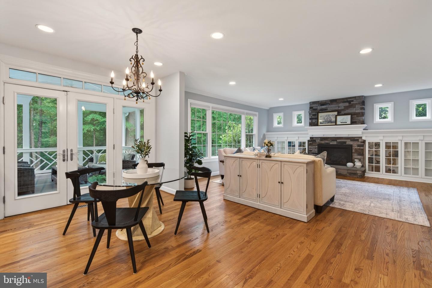 Fairfax Station, Virginia, 22039, United States, 5 Bedrooms Bedrooms, ,5 BathroomsBathrooms,Residential,Pending,2045787