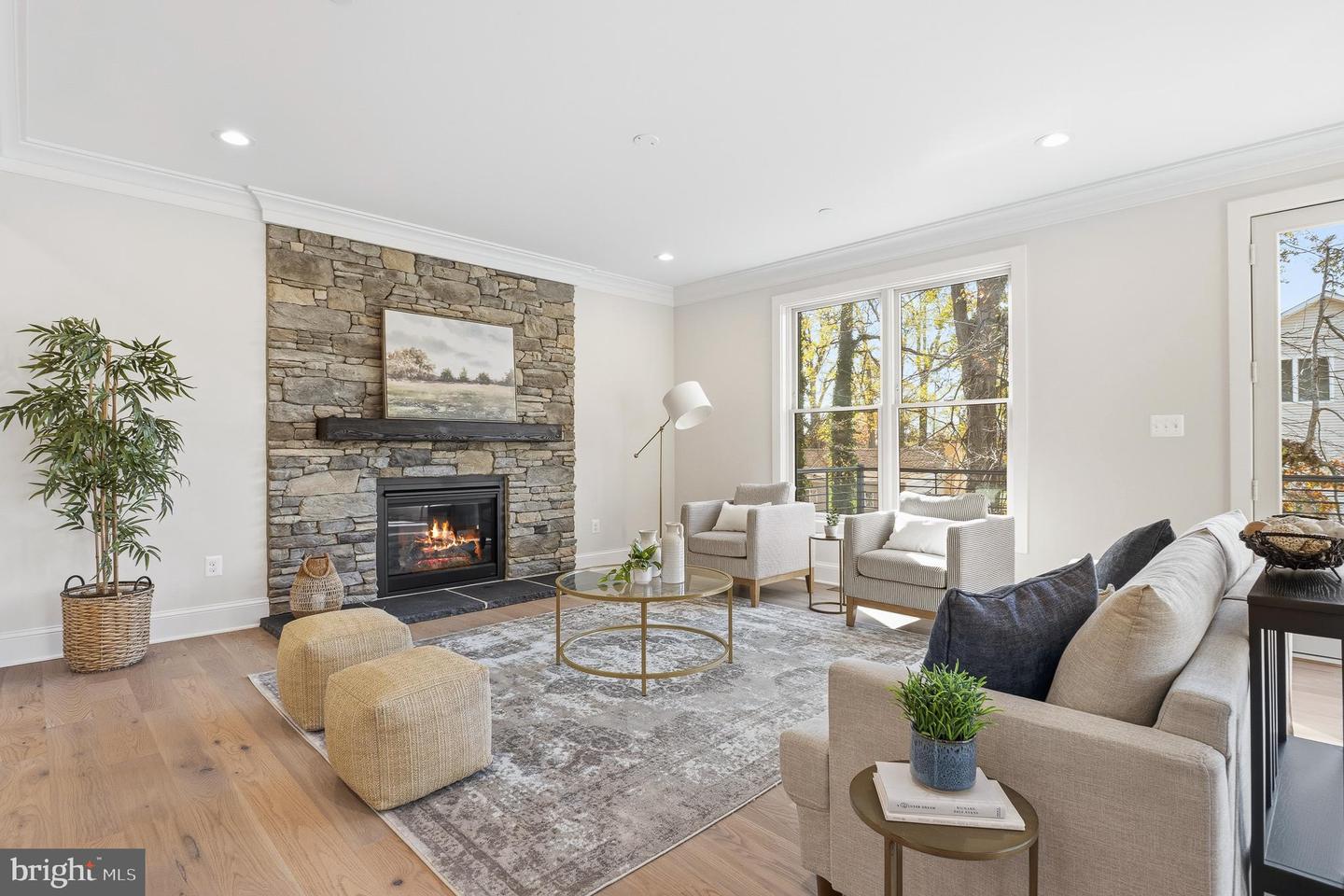 Annapolis, Maryland, 21403, United States, 3 Bedrooms Bedrooms, ,4 BathroomsBathrooms,Residential,Active,1952633