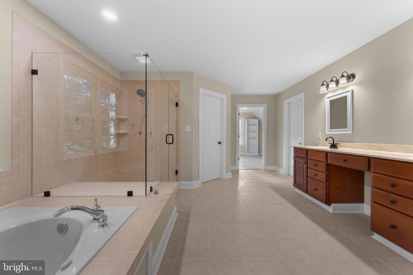 Spotsylvania, Virginia, 22553, United States, 5 Bedrooms Bedrooms, ,5 BathroomsBathrooms,Residential,Active,1936606