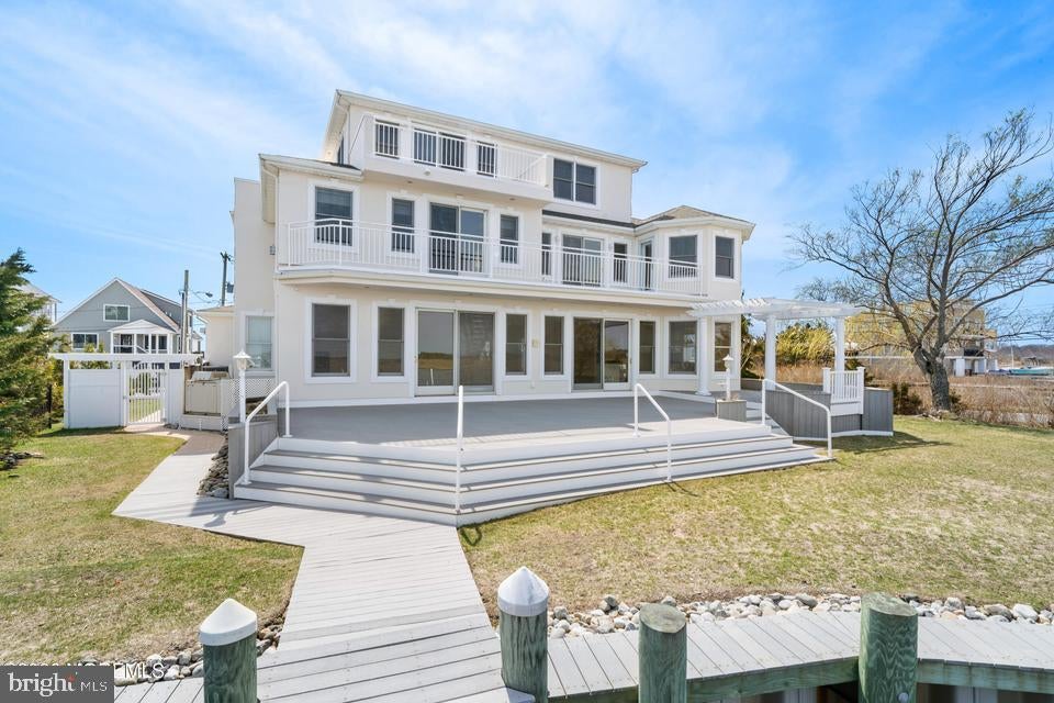 Bayville, New Jersey, 08721, United States, 5 Bedrooms Bedrooms, ,6 BathroomsBathrooms,Residential,Active,2035591