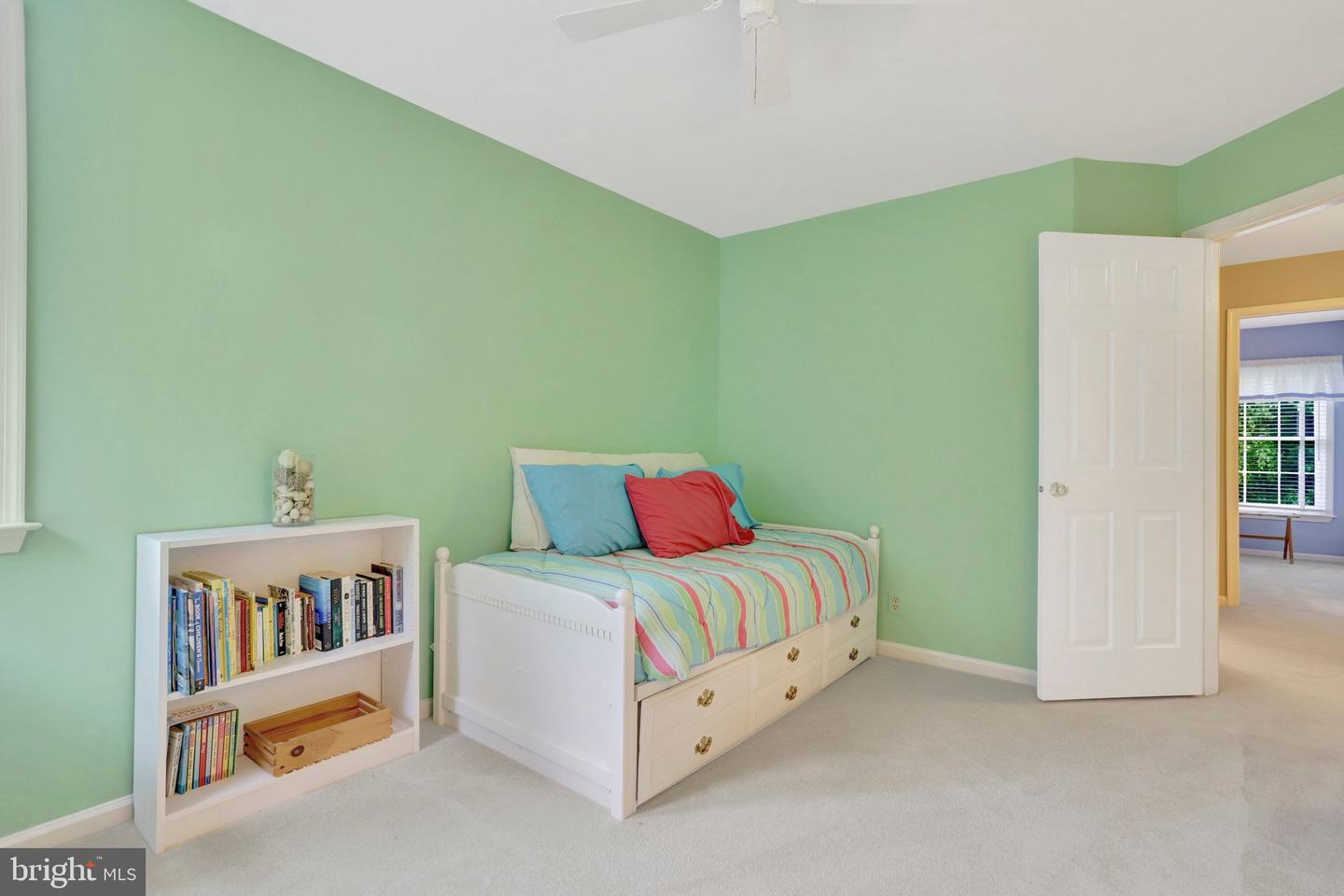 Lorton, Virginia, 22079, United States, 4 Bedrooms Bedrooms, ,4 BathroomsBathrooms,Residential,Active,2045767